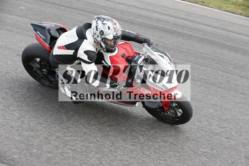 /Archiv-2025/04 13.04.2025 Get Faster Caremotion ADR/Gruppe gruen/95